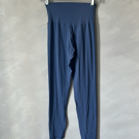 AERIE Offline Real Me Cross Over 7/8 High Rise Leggings Sz Med - Picture 6 of 7